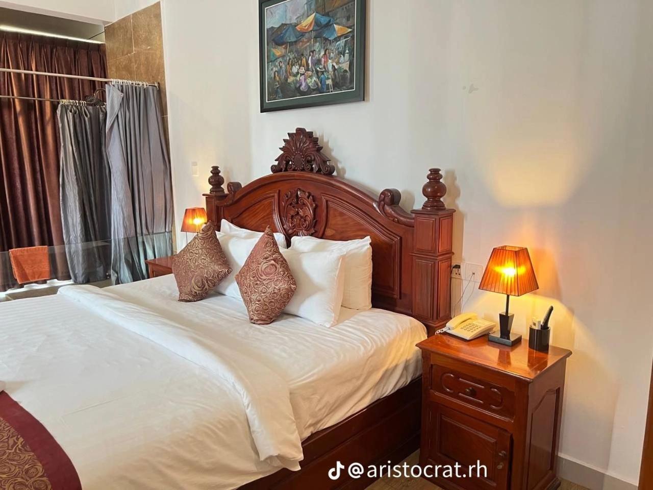 Aristocrat Residence & Hotel Sihanoukville Dış mekan fotoğraf